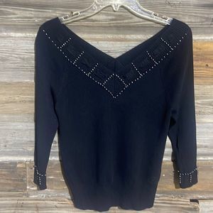 Joseph A V-neck black sweater with beading